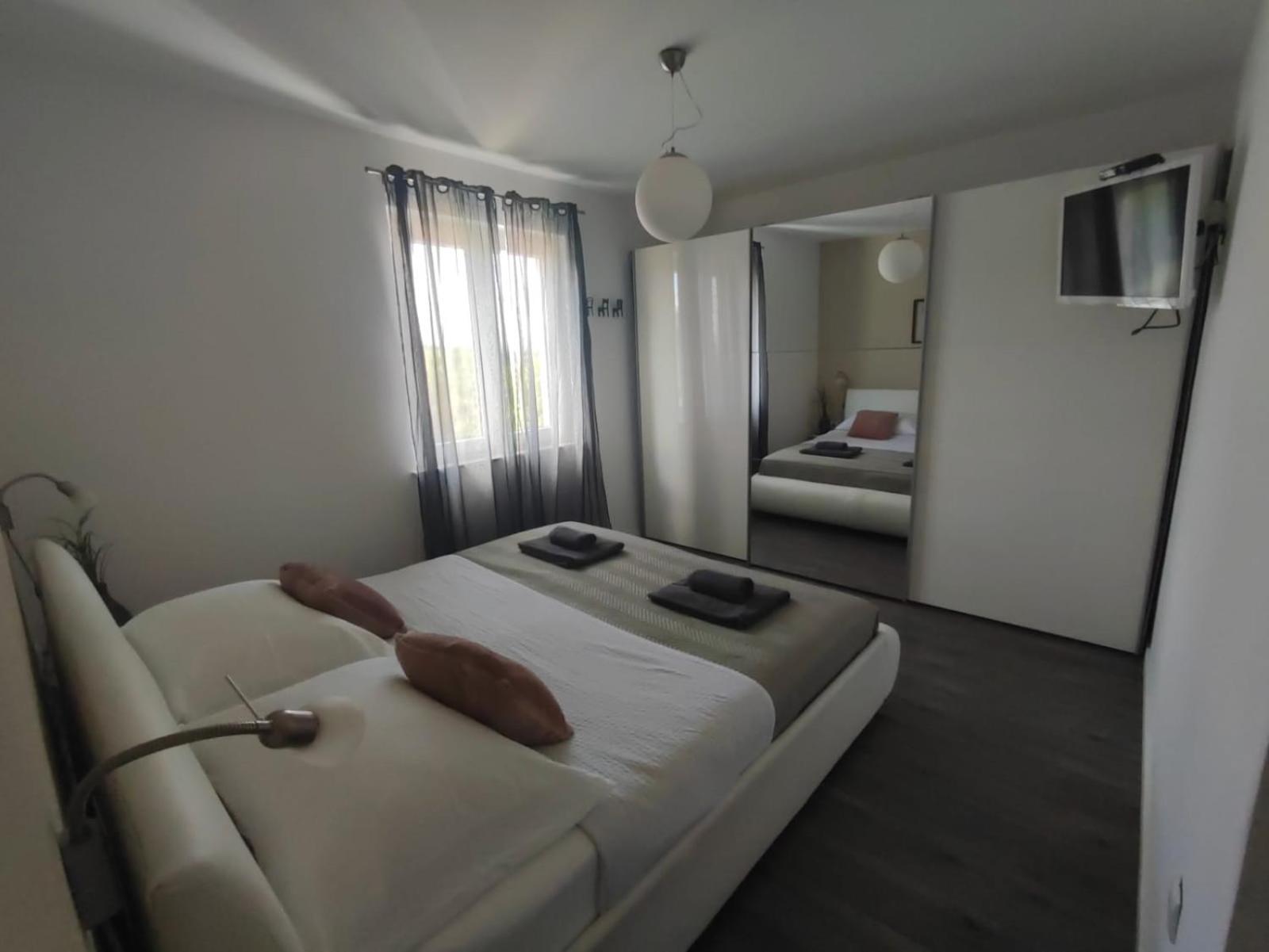 "Apartments Petra - 2 Bedroom With Swimming Pool" Чилипи Екстер'єр фото