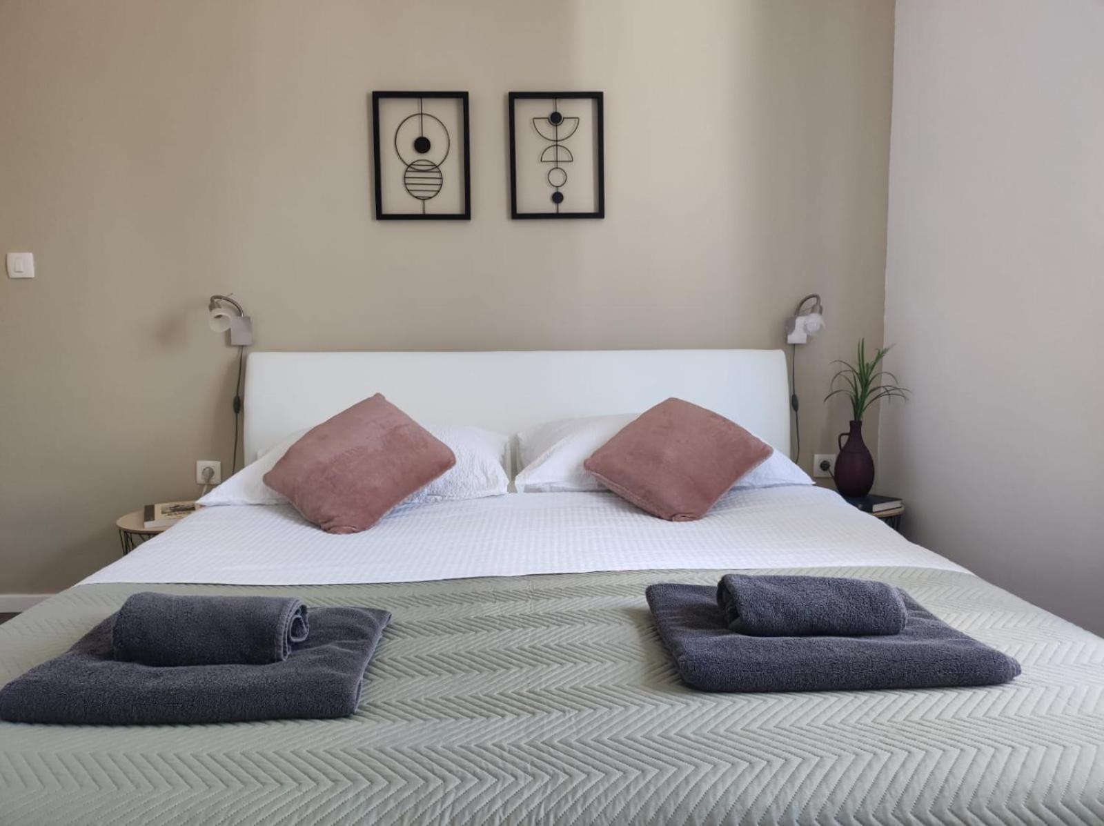 "Apartments Petra - 2 Bedroom With Swimming Pool" Чилипи Екстер'єр фото